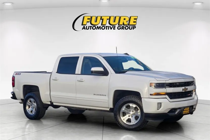 2017 Chevrolet Silverado 1500 LTZ photo 1
