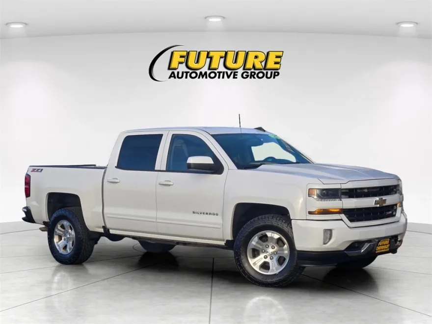 2017 Chevrolet Silverado 1500 LTZ photo 1