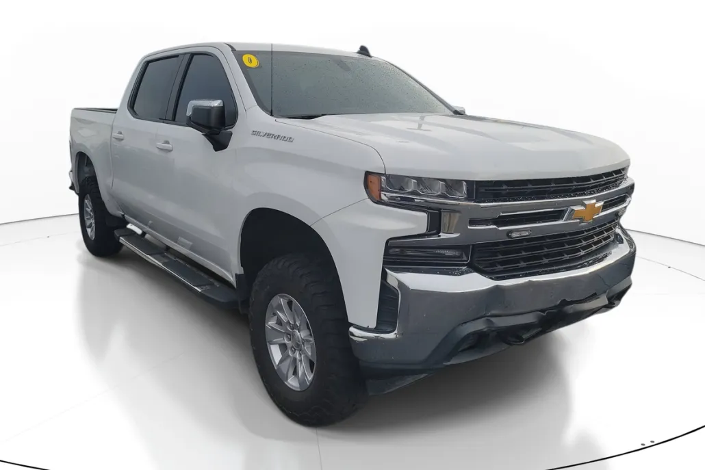 2020 Chevrolet Silverado 1500 LT photo 1