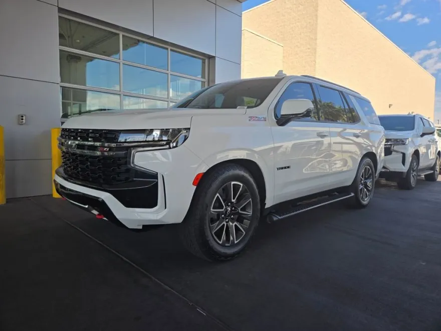 2022 Chevrolet Tahoe Z71 photo 1