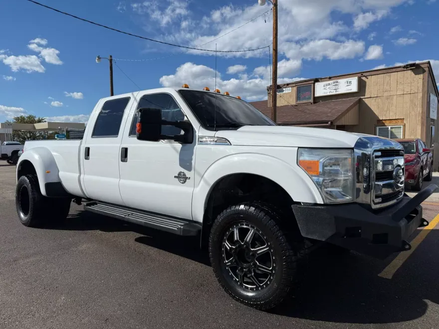 2014 Ford F-350 XLT photo 1
