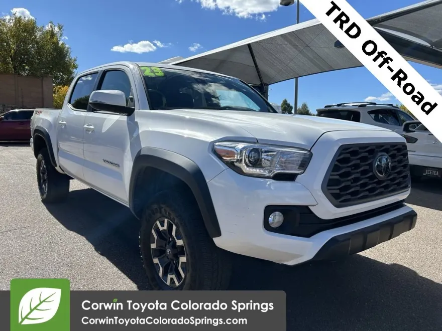 2023 Toyota Tacoma TRD V6 photo 1