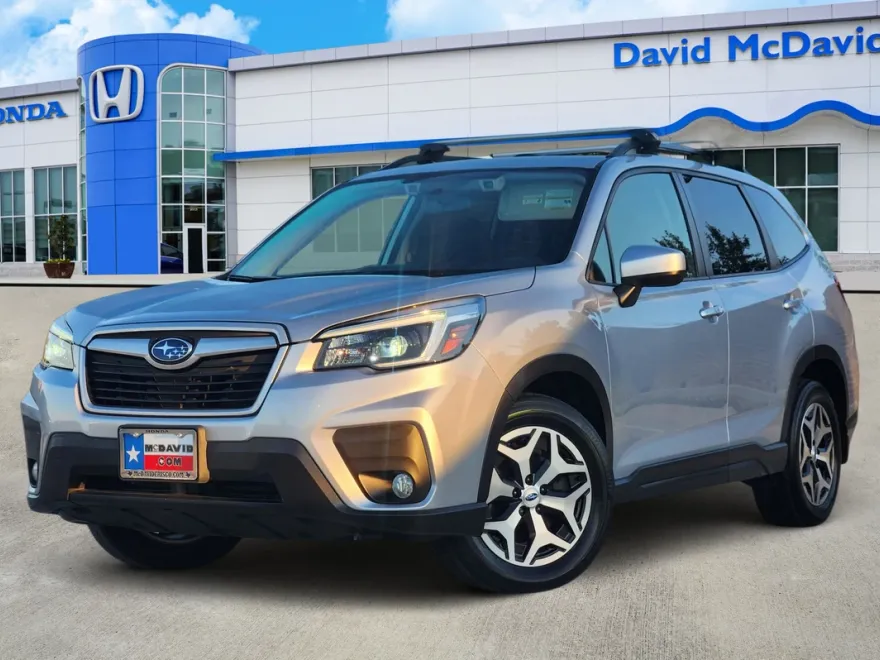 2021 Subaru Forester Premium photo 1