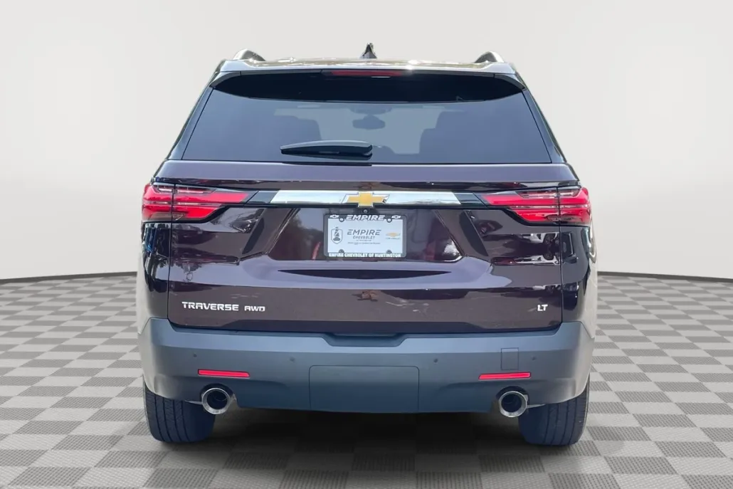 2023 Chevrolet Traverse Leather photo 1