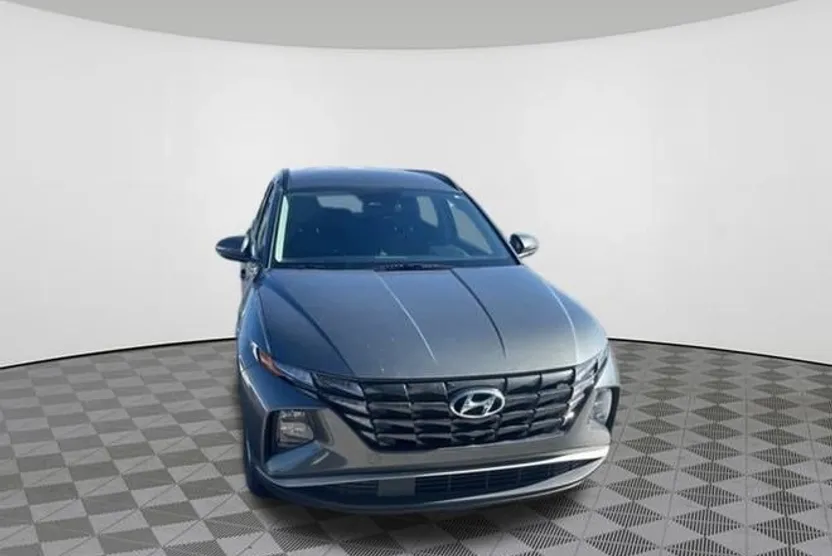2022 Hyundai Tucson SEL photo 1