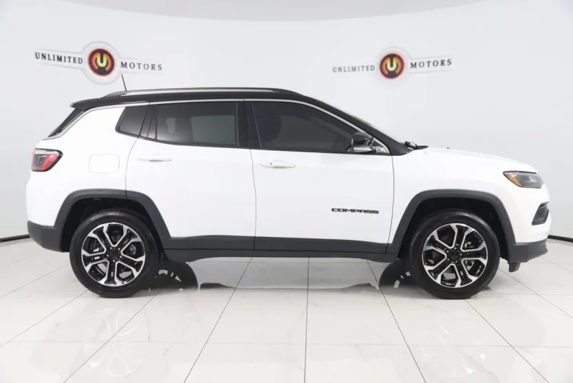 2022 Jeep Compass Limited photo 1
