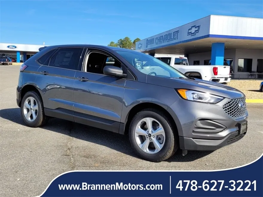 2024 Ford Edge SE photo 1