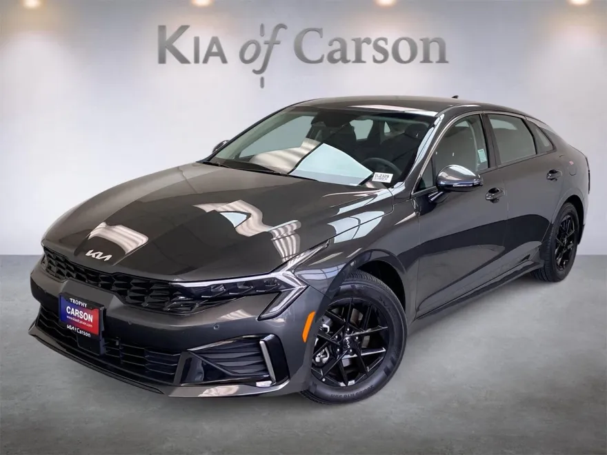 2025 Kia K5 LXS photo 1