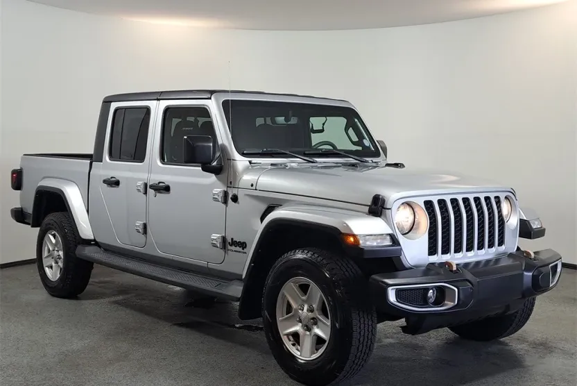2023 Jeep Gladiator Sport photo 1