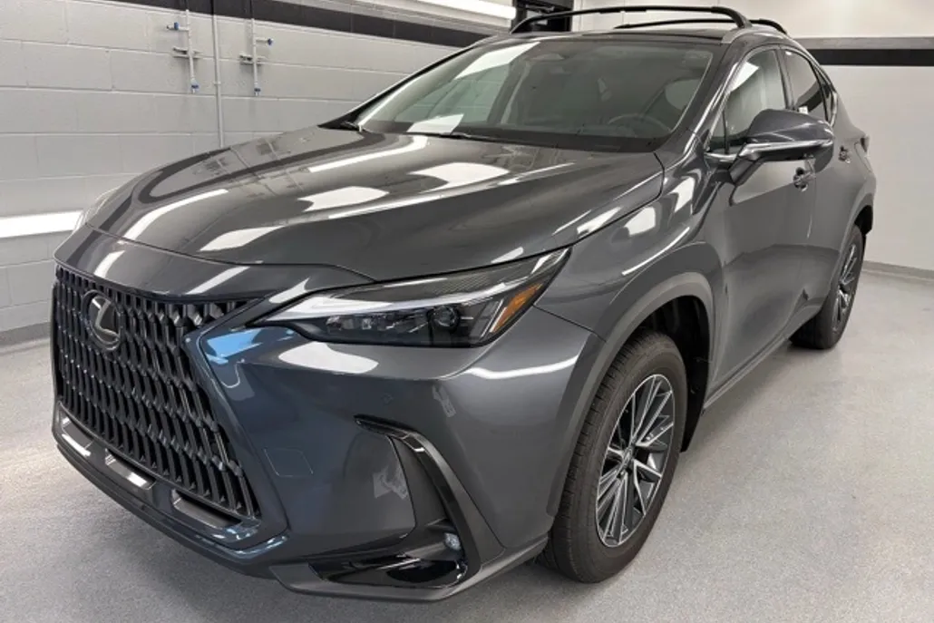 2025 Lexus NX Premium photo 1