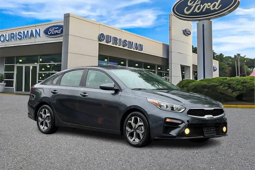 2021 Kia Forte LXS photo 1