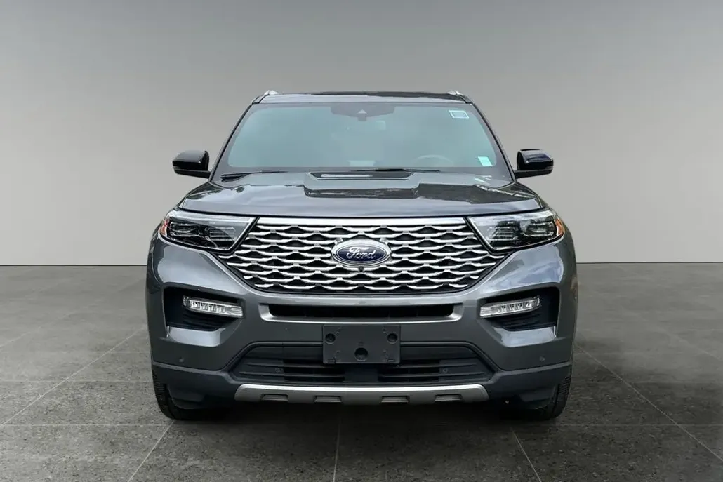 2021 Ford Explorer Platinum photo 1