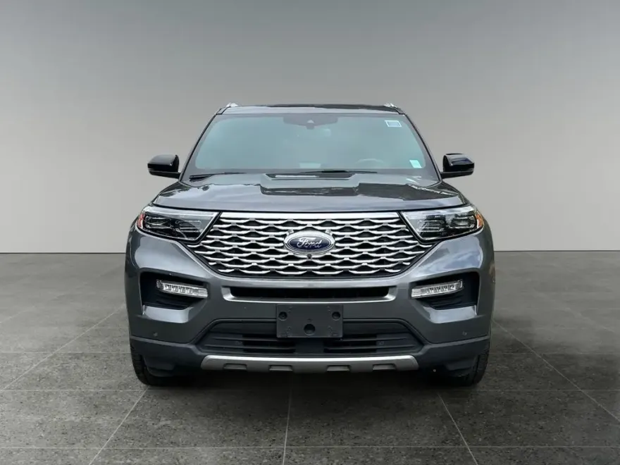 2021 Ford Explorer Platinum photo 1