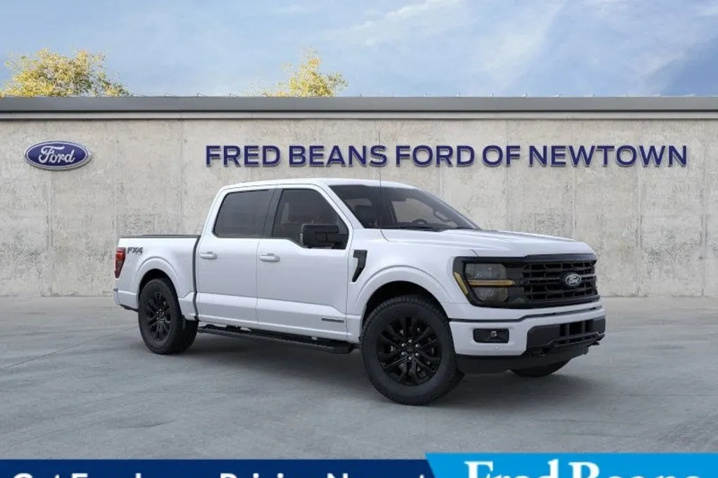 2025 Ford F-150 XLT photo 1
