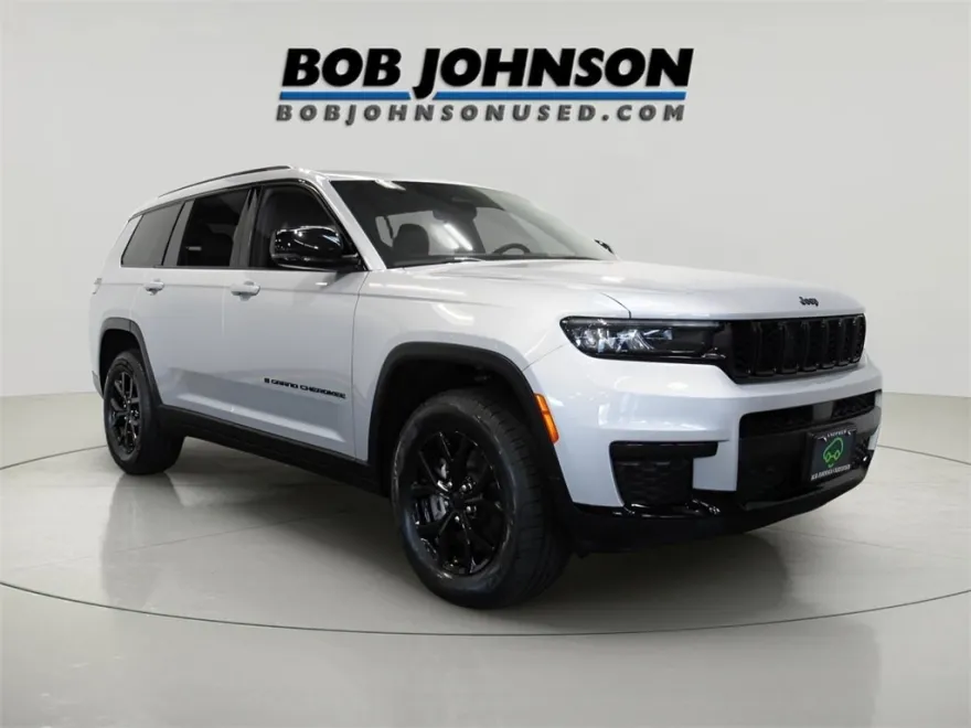 2024 Jeep Grand Cherokee Altitude photo 1