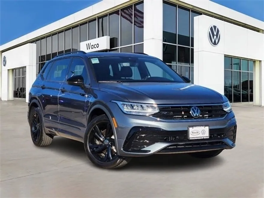 2024 Volkswagen Tiguan SE R-Line Black photo 1