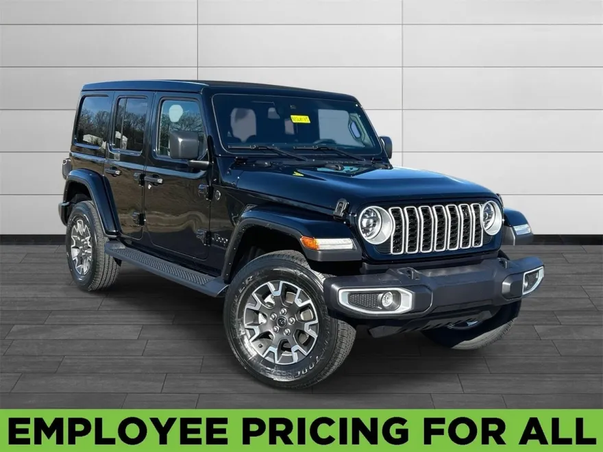 2025 Jeep Wrangler Sahara photo 1