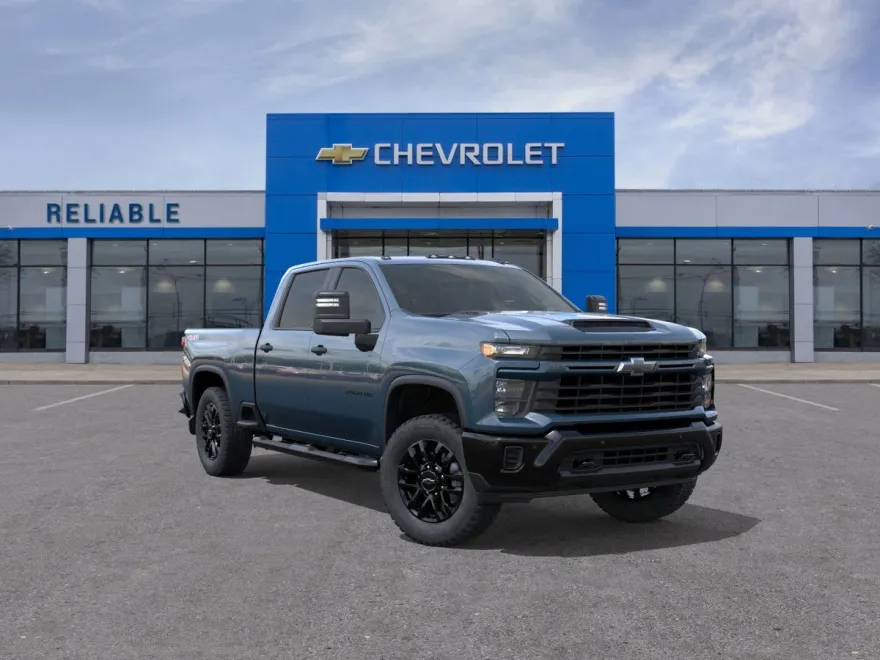 2026 Chevrolet Silverado 2500HD Custom photo 1