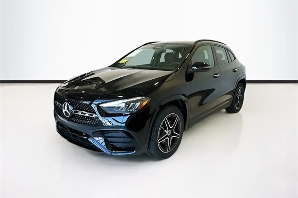 2025 Mercedes Benz GLA 250 4MATIC photo 1