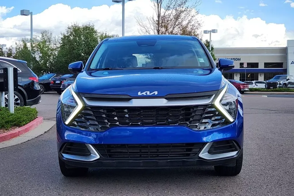 2023 Kia Sportage EX photo 1