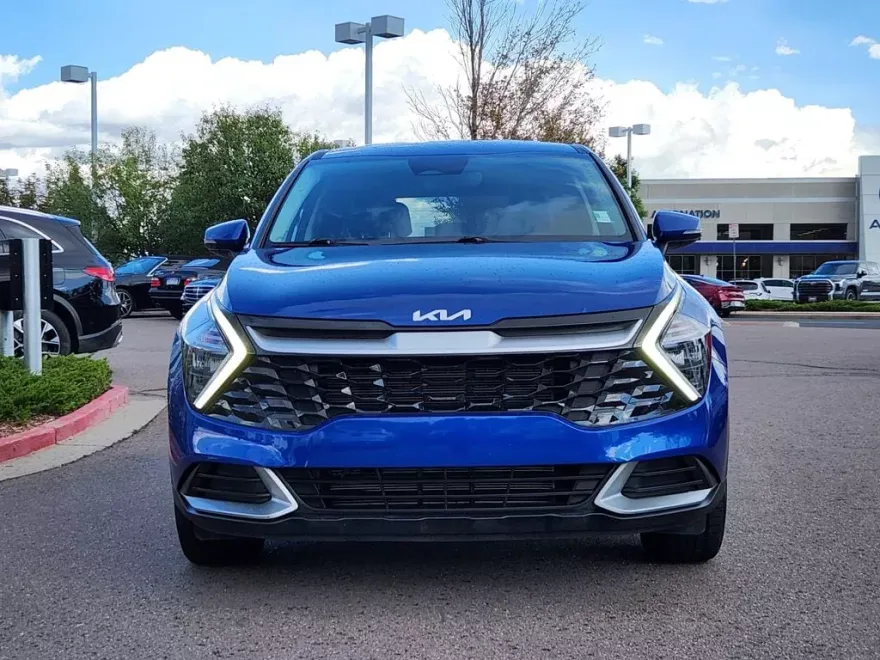 2023 Kia Sportage EX photo 1