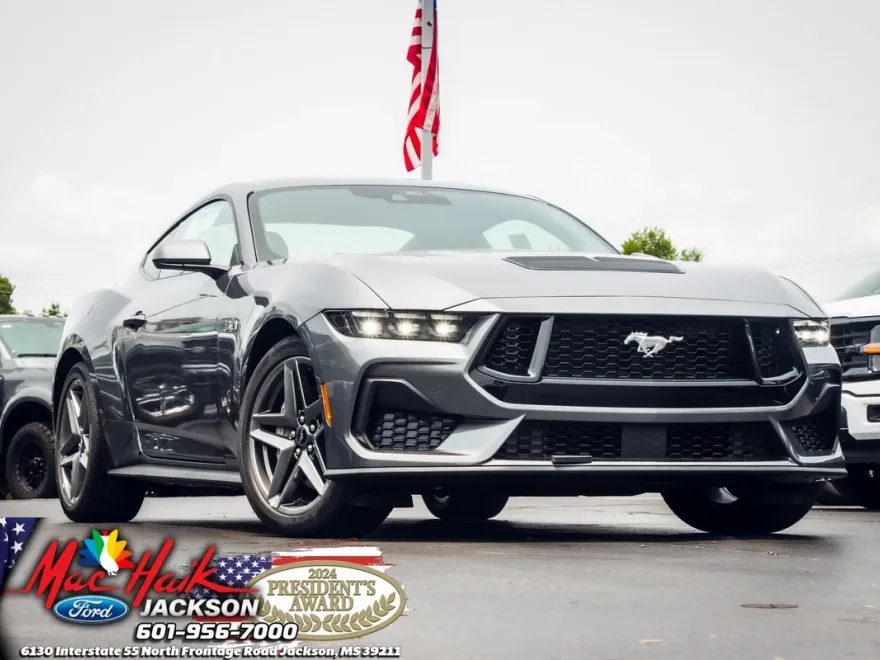 2025 Ford Mustang GT photo 1