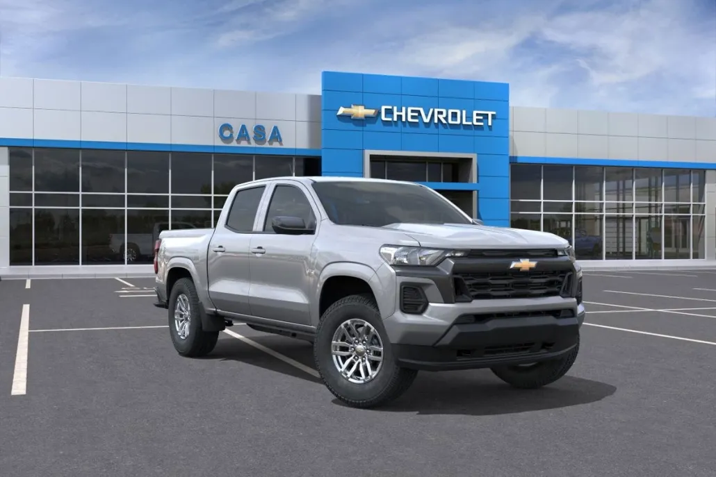 2025 Chevrolet Colorado Work Truck LT photo 1