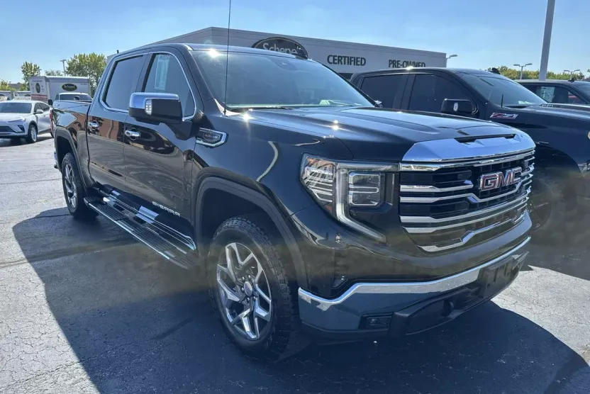 2023 Gmc Sierra 1500 SLT photo 1