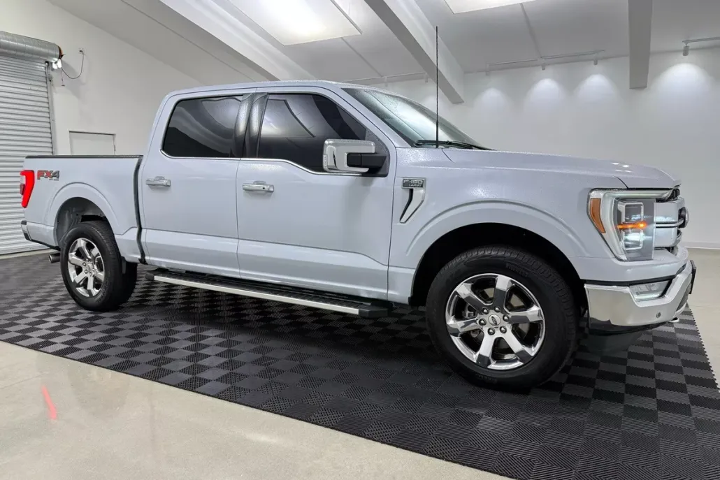 2022 Ford F-150 Lariat photo 1