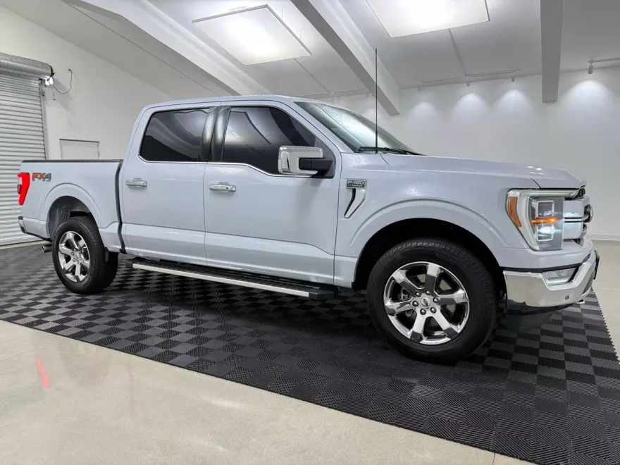 2022 Ford F-150 Lariat photo 1