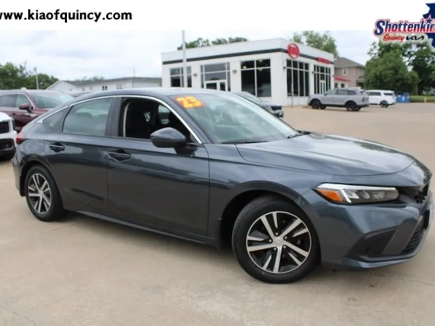 2023 Honda Civic LX photo 1