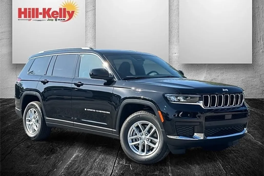 2025 Jeep Grand Cherokee Laredo Altitude photo 1