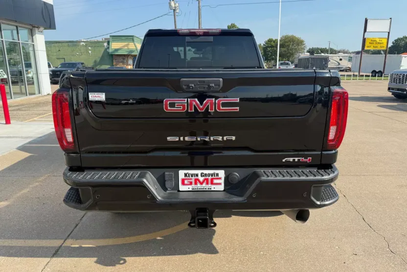 2021 Gmc Sierra 2500 HD AT4 photo 1