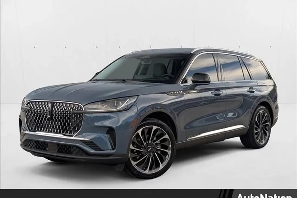 2025 Lincoln Aviator Reserve photo 1
