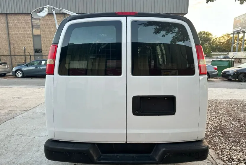 2012 Chevrolet Express 1500 Cargo Van photo 1