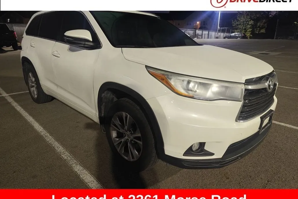 2015 Toyota Highlander XLE photo 1