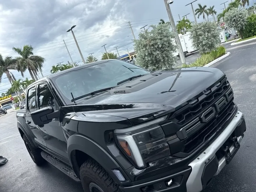 2024 Ford F-150 Raptor photo 1