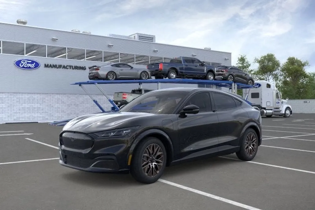 2025 Ford Mustang Mach-E Premium photo 1
