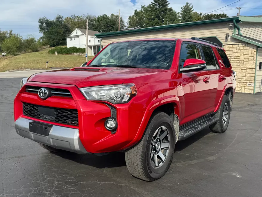 2024 Toyota 4Runner TRD Off-Road Premium 4WD photo 1