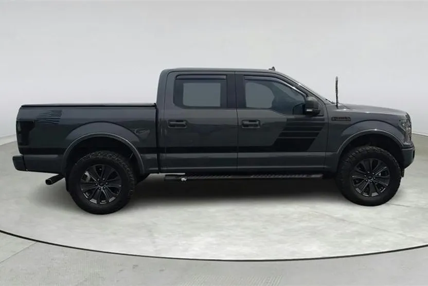 2018 Ford F-150 XLT photo 1