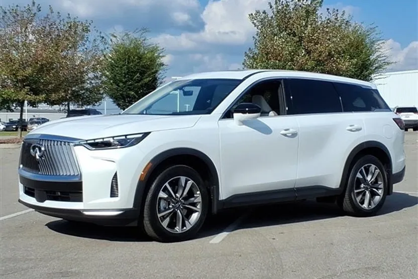 2026 Infiniti QX60 Pure photo 1
