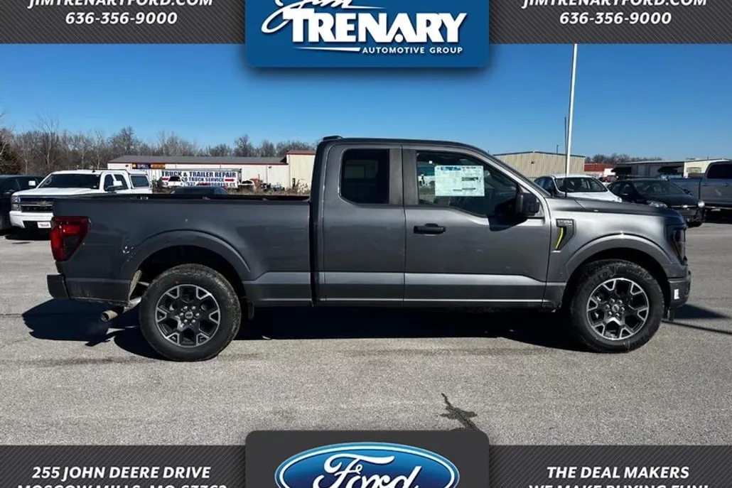 2025 Ford F-150 STX photo 1