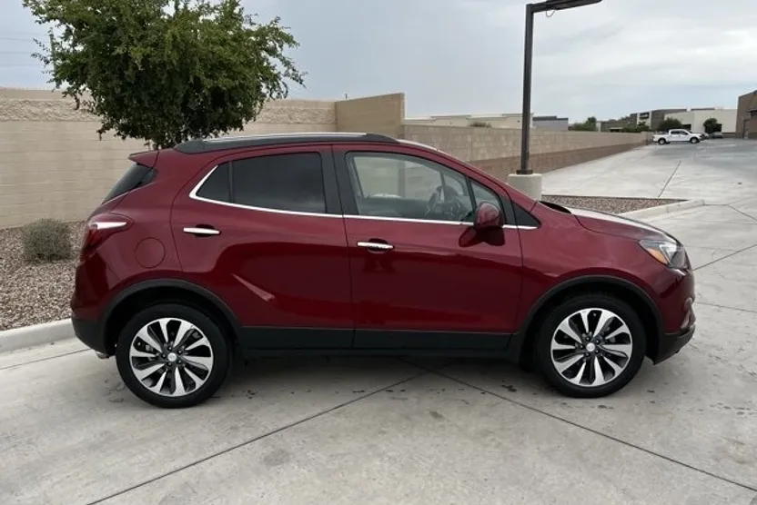 2022 Buick Encore Preferred photo 1