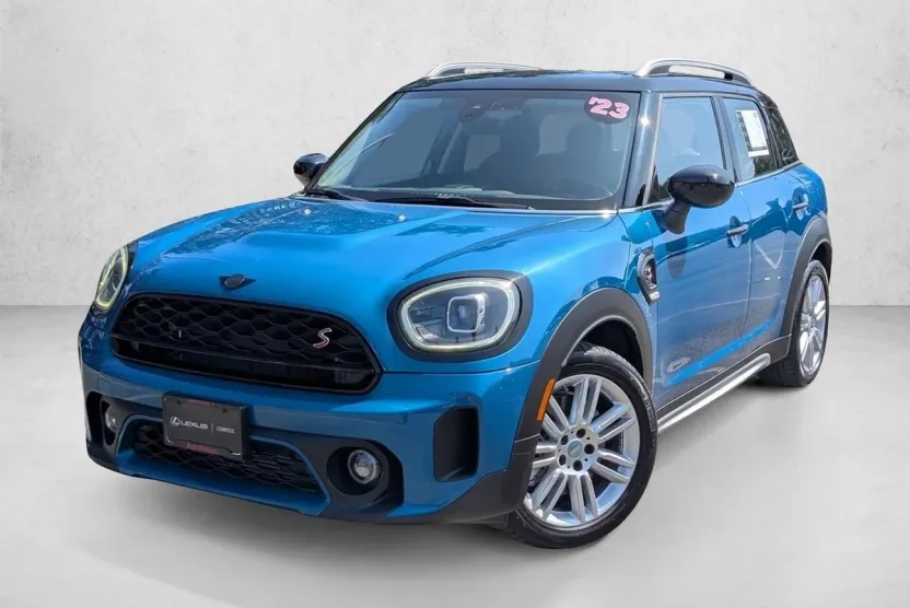 2023 Mini Countryman S photo 1