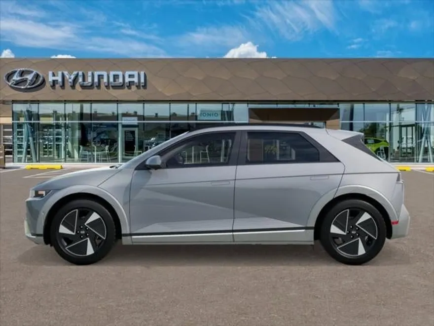 2025 Hyundai Ioniq 5 Limited photo 1