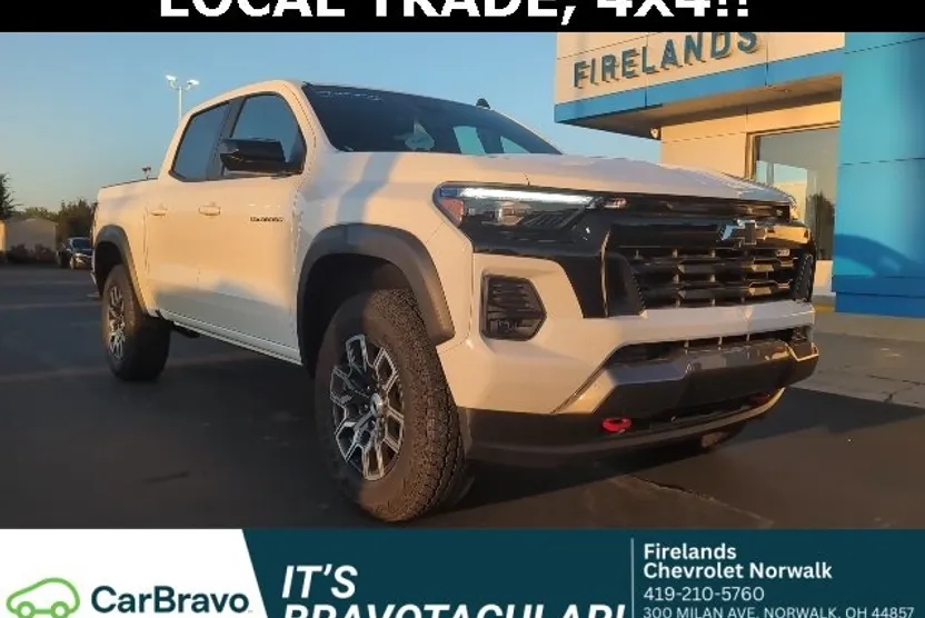 2024 Chevrolet Colorado Z71 photo 1