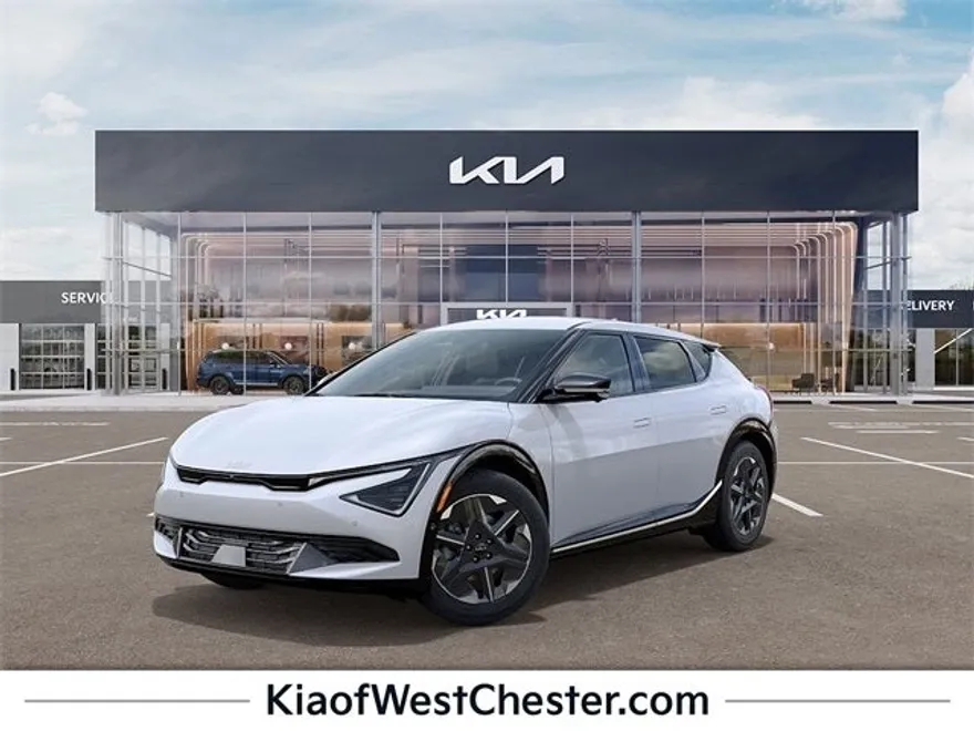 2025 Kia EV6 Light photo 1