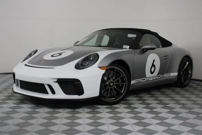 2019 Porsche 911 Speedster photo 1