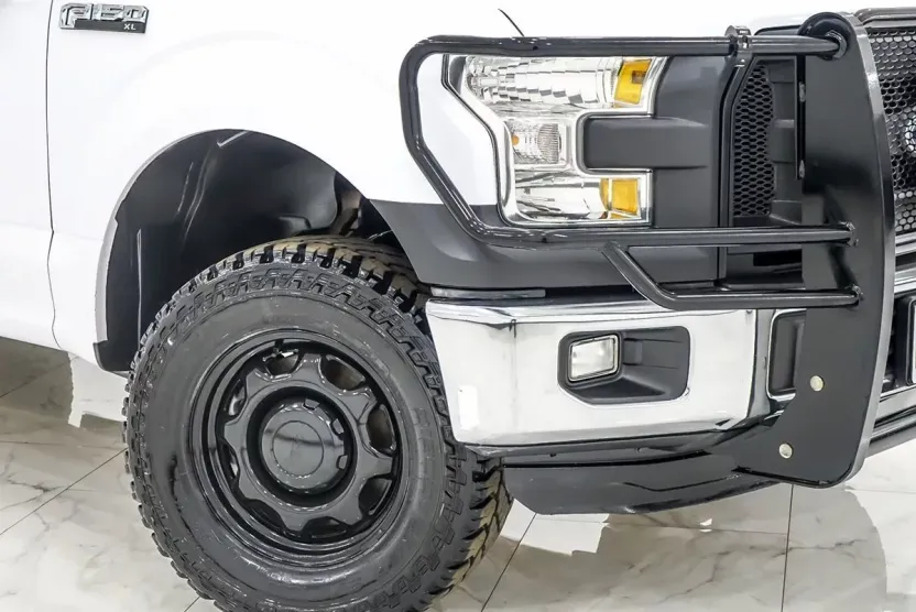2016 Ford F-150 XL photo 1