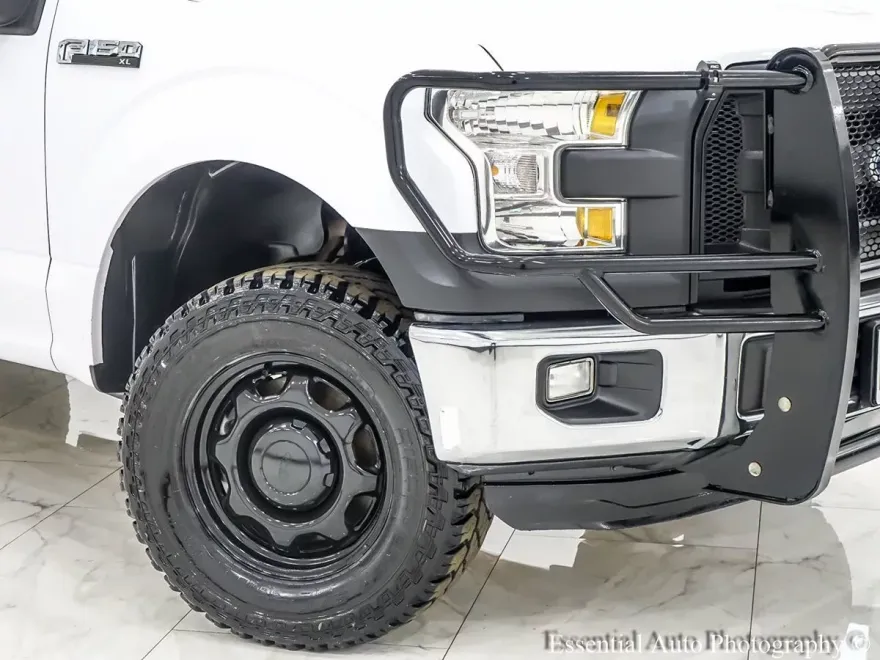 2016 Ford F-150 XL photo 1